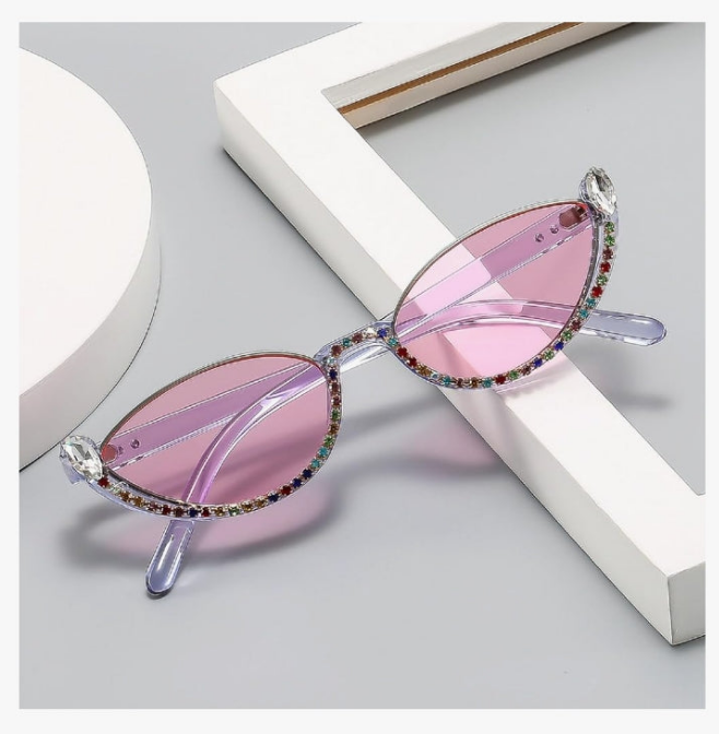 Fashion bling Rhinestone Cat Eye Sunglasses for Women Retro Narrow Cat-eye Diamond Sun Glasses Vintage Style Tinted Lens