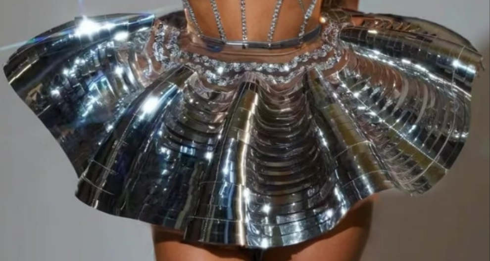 COCOMONEY Corset Metallic Crystal Dress size 0 small