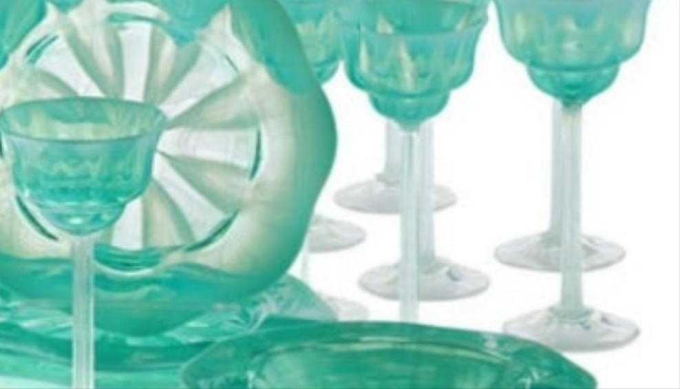 Louis Comfort Tiffany Pastel Favrile Glass Dinnerware 60 pieces
