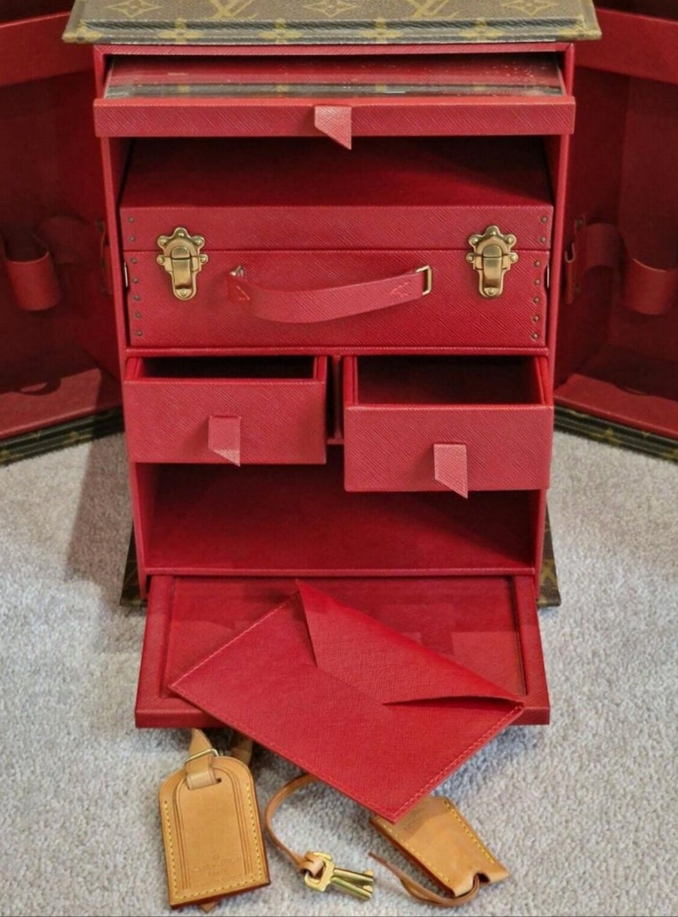 Rare Louis Vuitton Trunk Sharon Stone Case amfAR 1 Of "100 Legendary Trunks" One of the rarest LV trunks and one of the 100 Legendary Trunks as per the LV book. Comes with original papers.