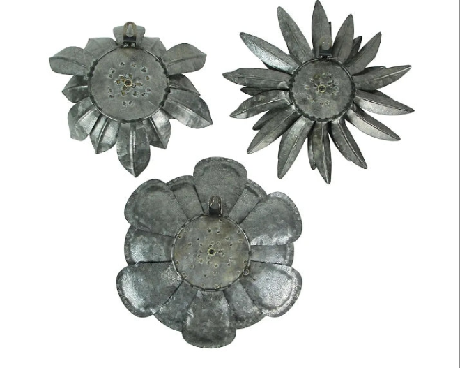 Set of 3 Galvanized Metal Flower Wall Hanging Sculptures Home Decor Floral Art 10 Inches High - Nature Accents for Country or Farmhouse - Easy Install