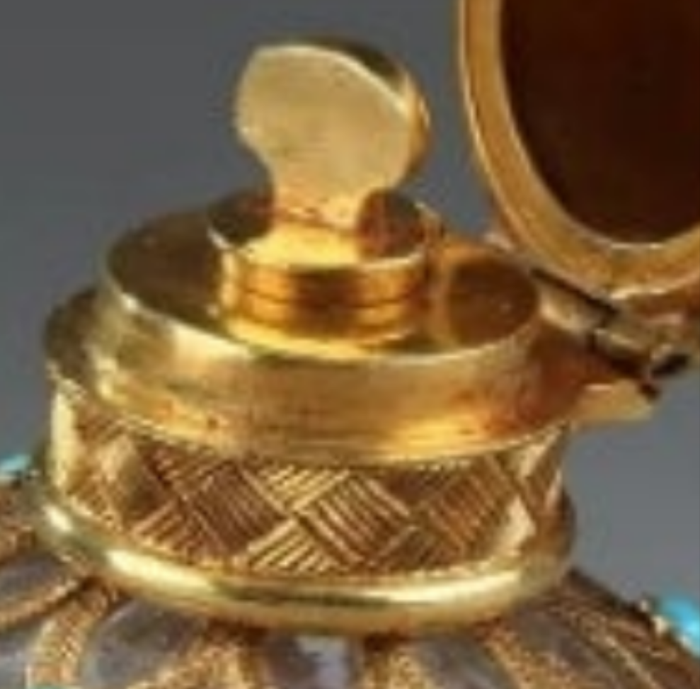 Gold, Crystal and Turquoise Perfume Flask Restauration Period 18k Gold