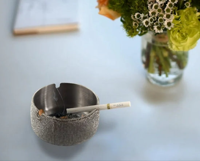 Glitter Ashtray Sparkle Ashtray Diamond Bling Ashtray Rhinestone Ashtray for Home Office Indoor Outdoor Patio Use