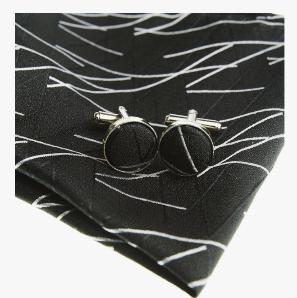 Tie and cuff links