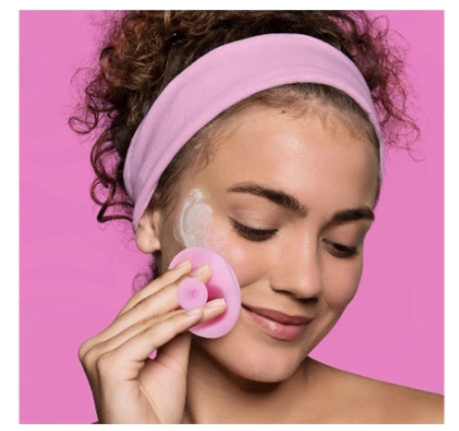 14 Piece Love To Mask Variety Pack, Face Masks For All Skin Types, Hydrate, Detoxify, & Clear Skin, Exfoliating Scrub, Bonus Headband & Skin Buffer, Stocking Stuffer, Cruelty-Free & Vegan