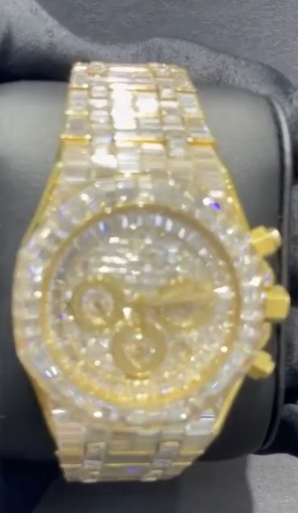 CHANDELIER ICED OUT "AP" 18K SOLID GOLD WATCH | VVS1 80 CTS T.W.