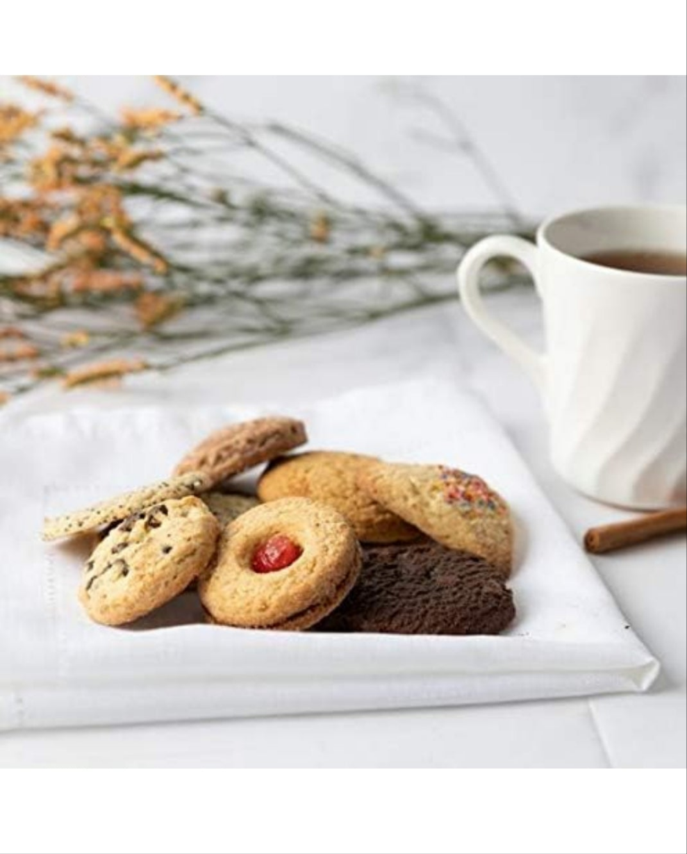 52 Gourmet Assorted Cookie Gifts, Prime Candy Box Ideas, Milk Chocolates Gifts