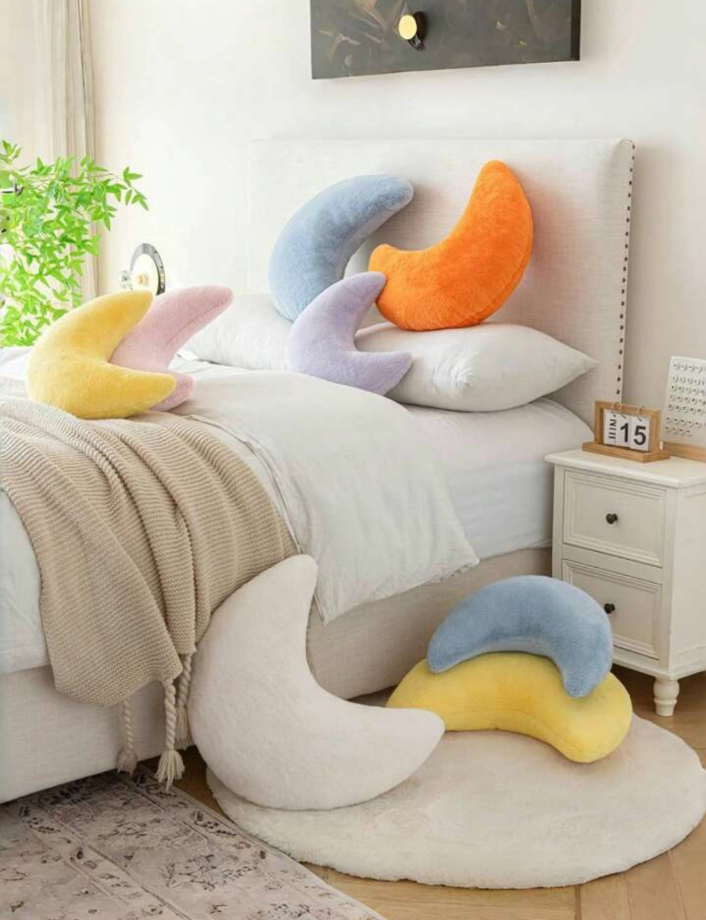 1pc Moon Pillow, Soft Faux Rabbit Fur Decorative Cute Pillow For Bedroom, Bed And Sofa Moon Cushion, Easter Decorative Pillow For Spring Sofa, Bedroom, Living Room,