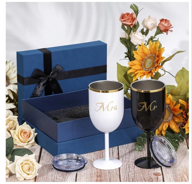 Wedding Gifts for Couples Mr and Mrs Gifts for Newlyweds, Valentine's Day Gifts for Her Him, Engagement Gifts for Couples, Honeymoon Gifts