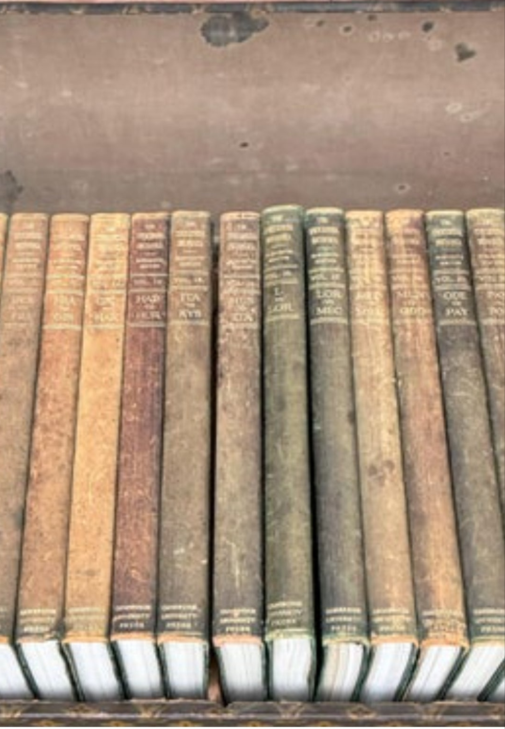 Antique 1910 Louis Vuitton Britannica encyclopaedia Trunk with the original encyclopaedias