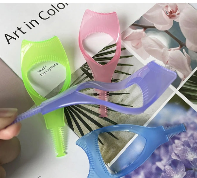 Mascara Shield Guard 4 Pcs Lash Buddy Tool Mascara Guard Eye Lash Applicator, Makeup Cosmetic Lash Guard, Eyelash Tool 3 in 1 Upper Lower Mascara Applicator Tool