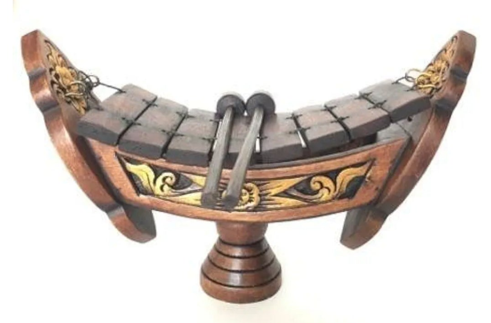 Thai Teak Wood Traditional Wooden Xylophone, 8 bar Notes 11 inch. Thai marimbas, Gold Brown.
