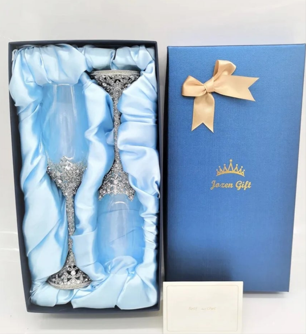 Crystal Glass Champagne Flutes Gold, Set of 2, 7oz GOLD PLATED
Gift, Metal Base, With Crystal Stones, Toasting Flute Pair, Wedding Anniversary Party Birthday Banquets, Gifts for Bride and Groom