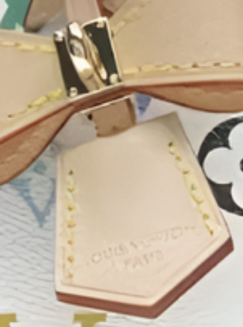 Louis Vuitton LV Trainer
Takashi Murakami White