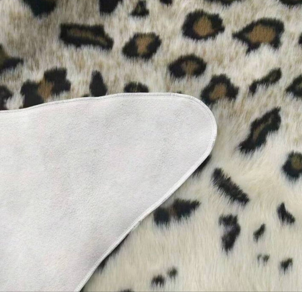 1pc Modern Home Decor Cartoon Imitation Animal Leopard Print Texture Pattern Area Rug, Soft Carpet For Bedroom Bathroom Tapestry