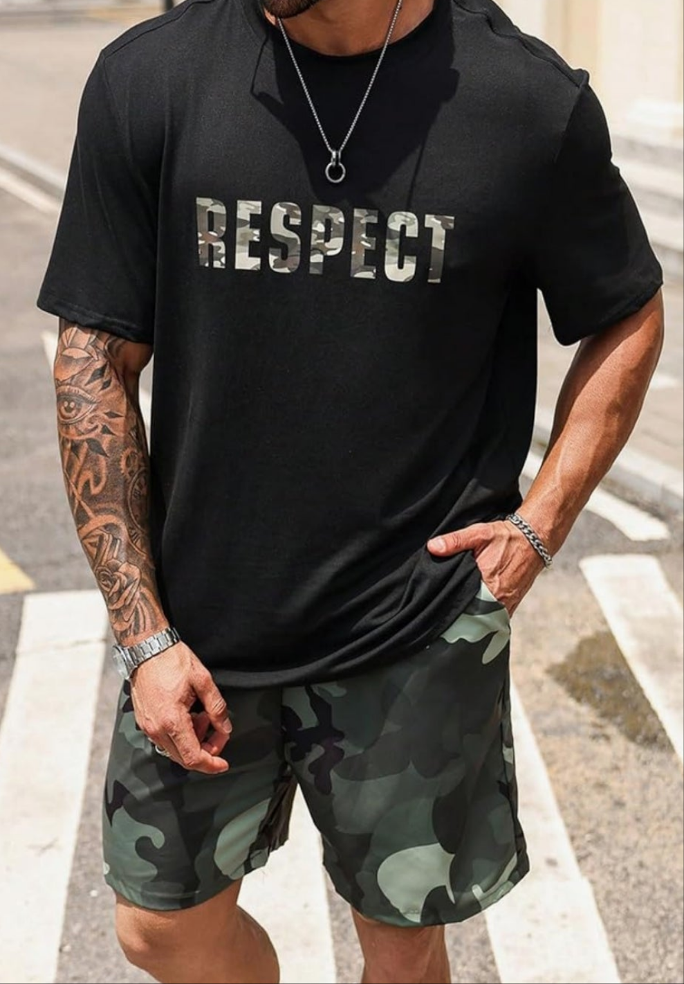Men's Big and Tall 2 Piece Outfits Letter Camo Print Short Sleeve Tracksuit Track Shorts Set