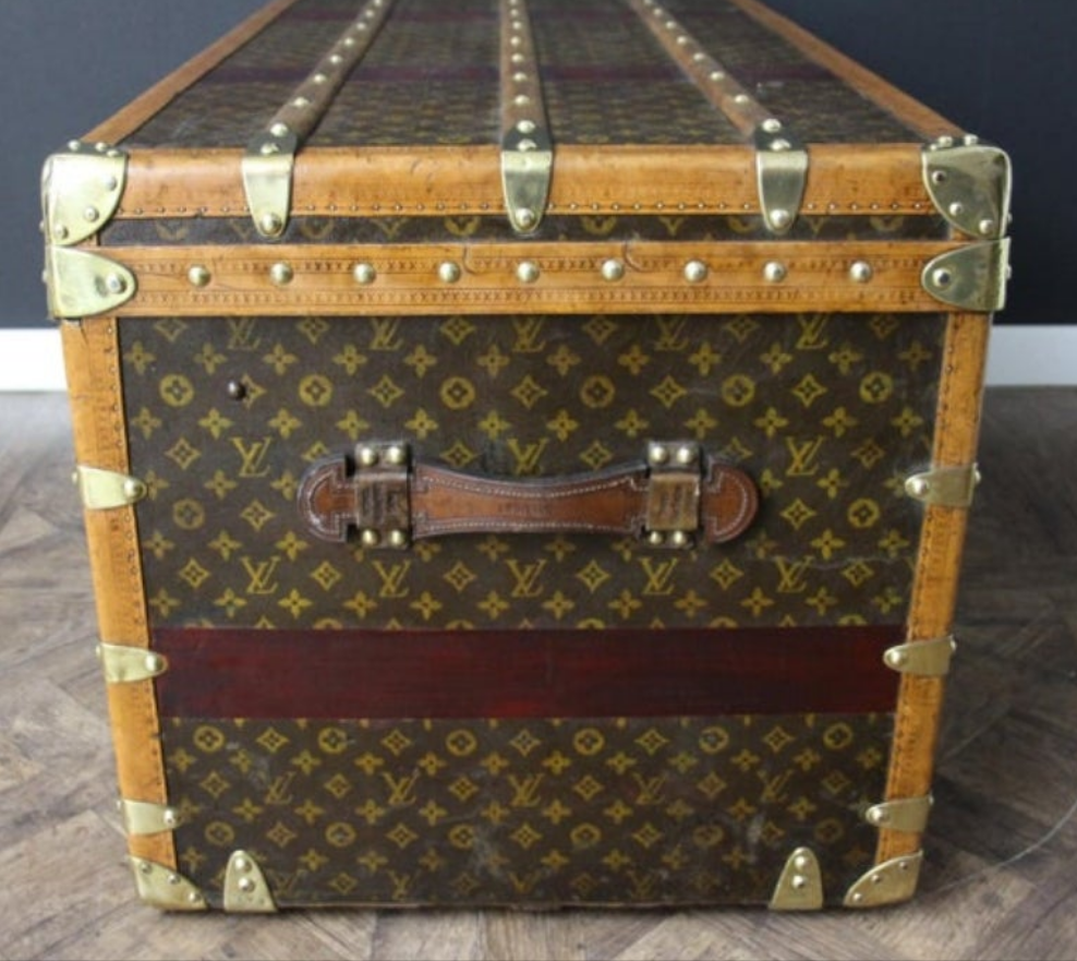 1920's Louis Vuitton Trunk in Monogram, Louis Vuitton Steamer Trunk 110 cm