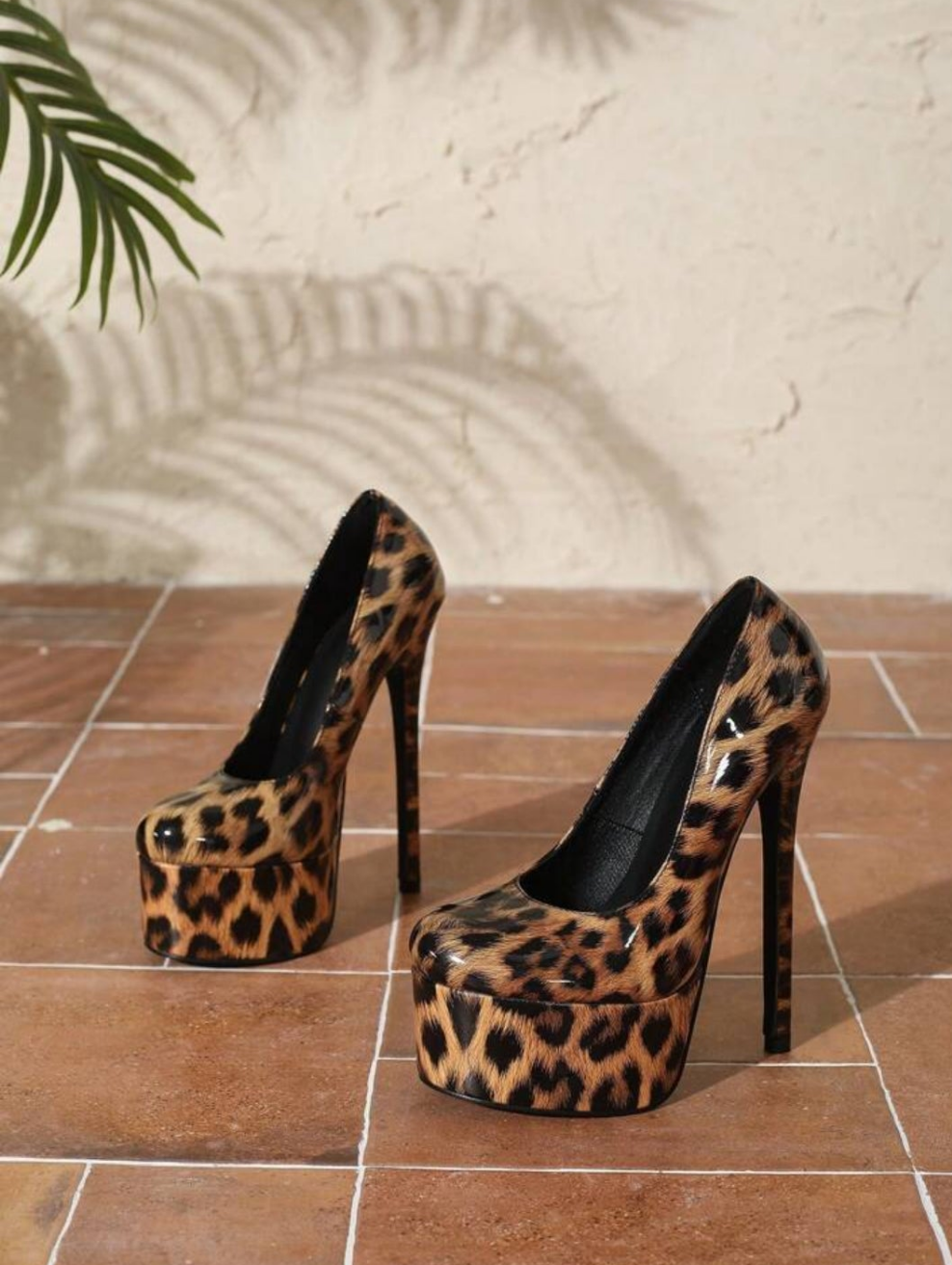 Low Vamp Fashion Shoes, Round Toe Crystal & Leopard Cheetah Print Contrast Color 1cm Sexy Thin High Heels