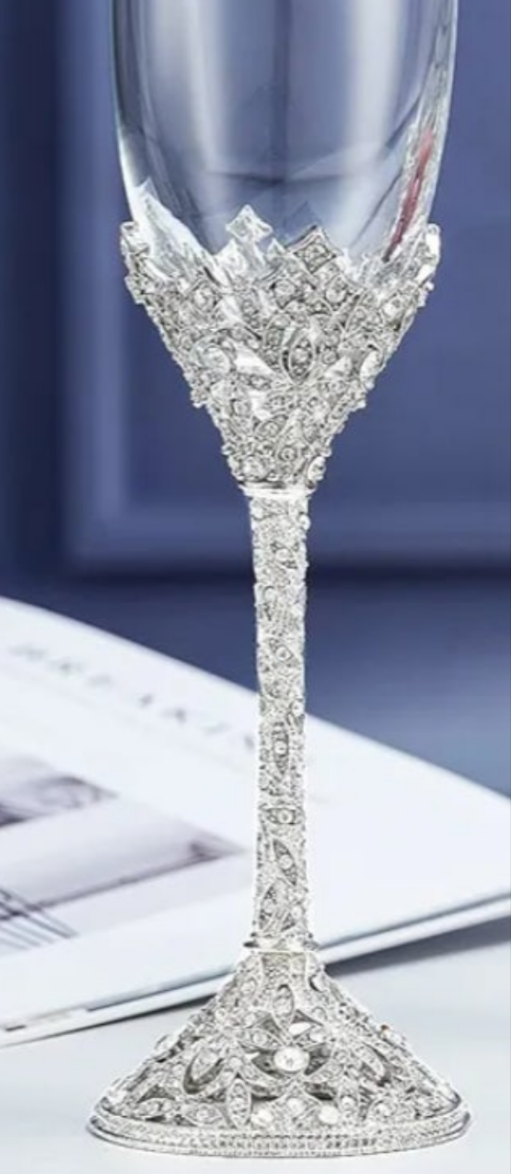 Crystal Glass Champagne Flutes Gold, Set of 2, 7oz GOLD PLATED
Gift, Metal Base, With Crystal Stones, Toasting Flute Pair, Wedding Anniversary Party Birthday Banquets, Gifts for Bride and Groom