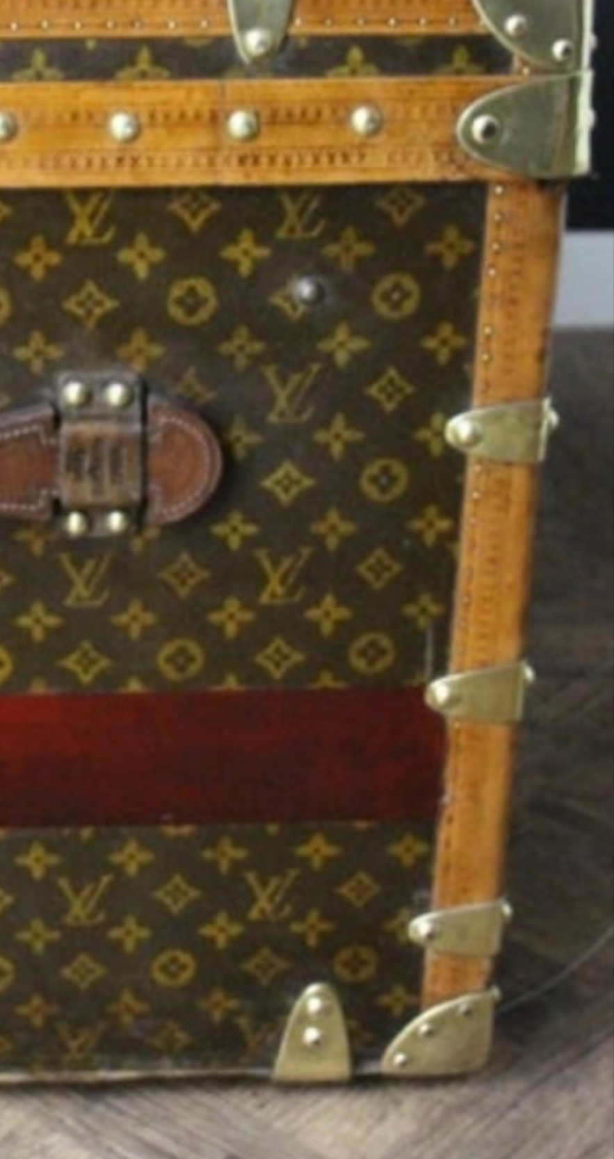 1920's Louis Vuitton Trunk in Monogram, Louis Vuitton Steamer Trunk 110 cm