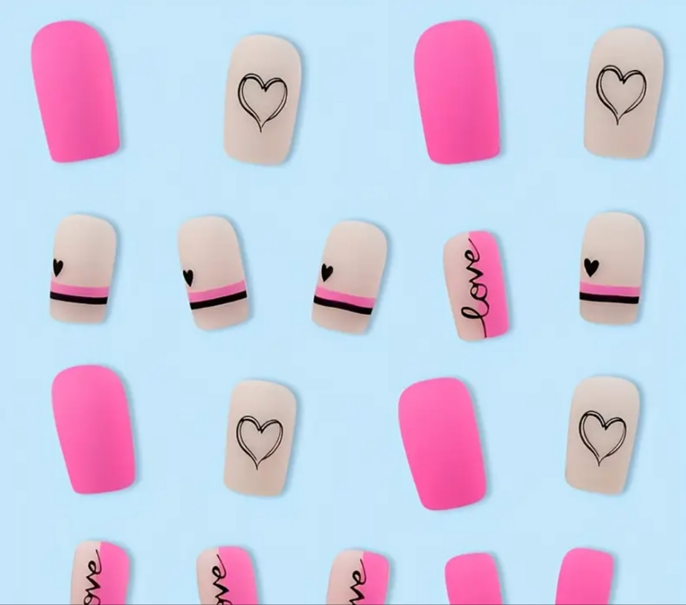 24 pcs acrylic Cocomoney nails with glue and nail accessories