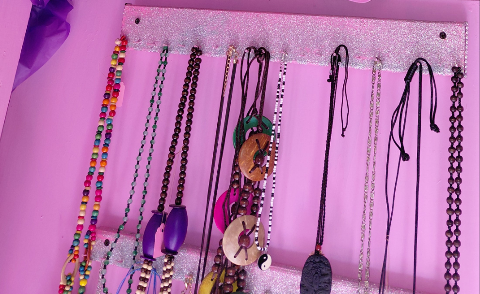 Custom jewelry holder 2 pieces pink bling by COCOMONEY