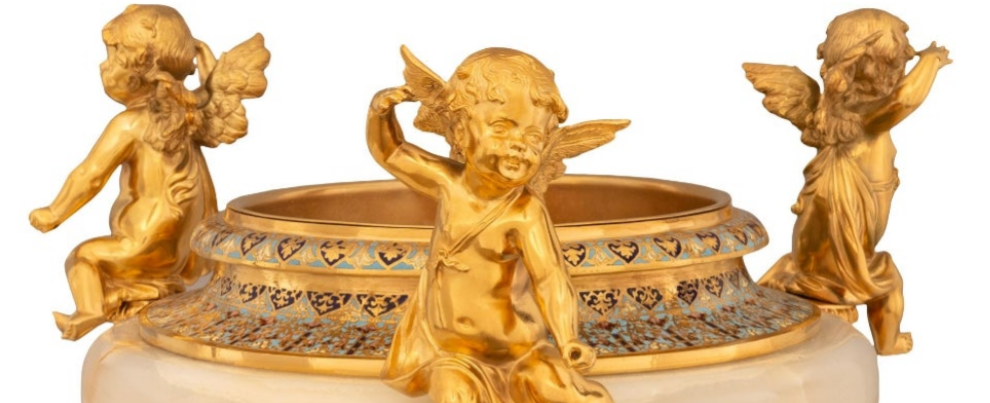 Stunning piece A French 19th century Belle Epoque period Onyx, Cloisonné and Ormolu centerpiece planter