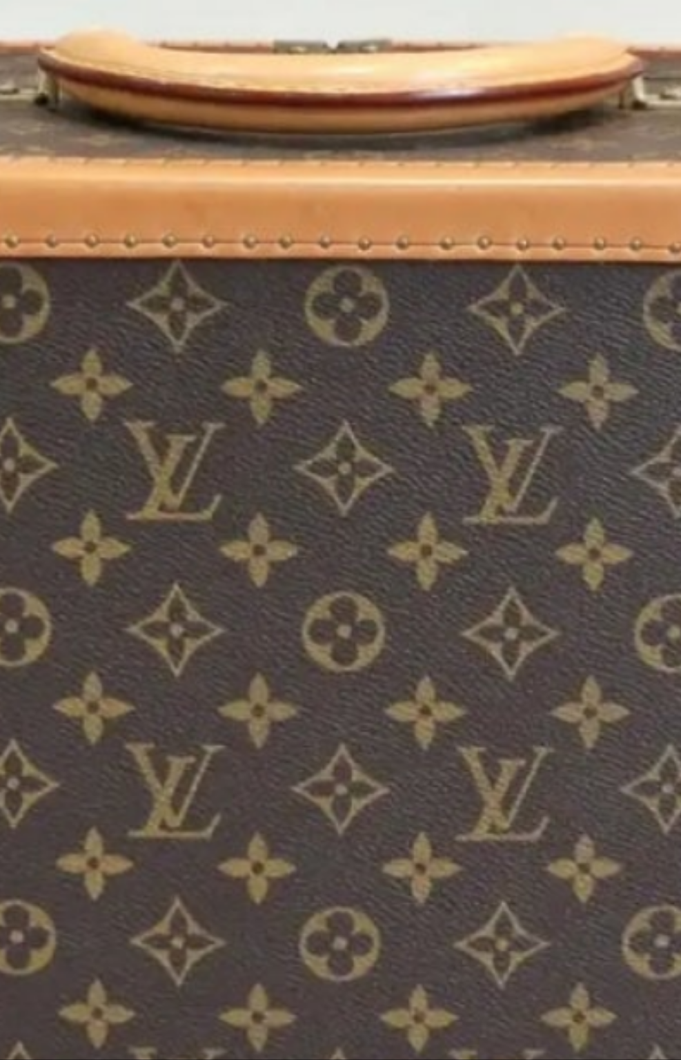Rare Louis Vuitton Trunk Sharon Stone Case amfAR 1 Of "100 Legendary Trunks" One of the rarest LV trunks and one of the 100 Legendary Trunks as per the LV book. Comes with original papers.