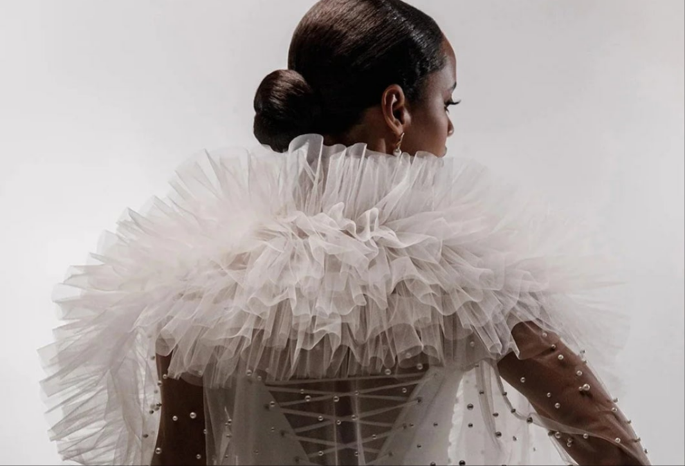 Pearls Ruffled Mesh See-Through Robe-White COCOMONEY under garments not included robe only