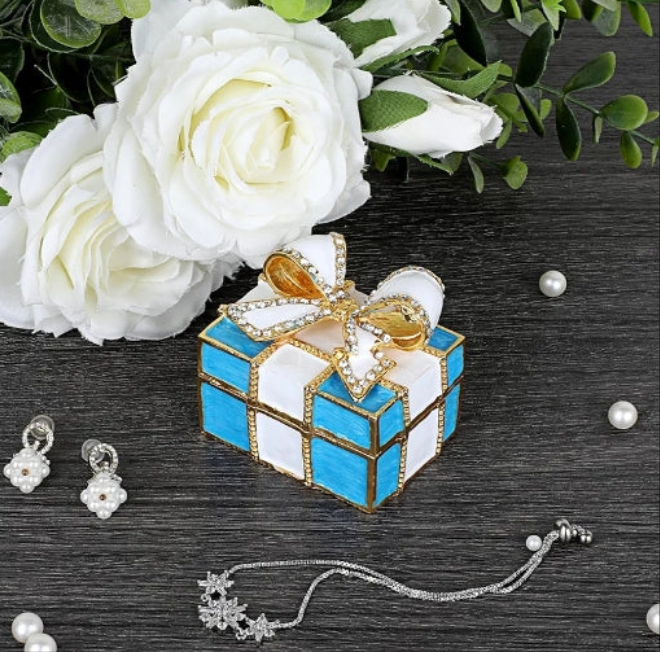 Mini Metal Jewelry Box Blue Bow-knot Hinged Trinket Box Bling Enamel Decorative Box Small Treasure Box Figurine Earrings Ring Holder