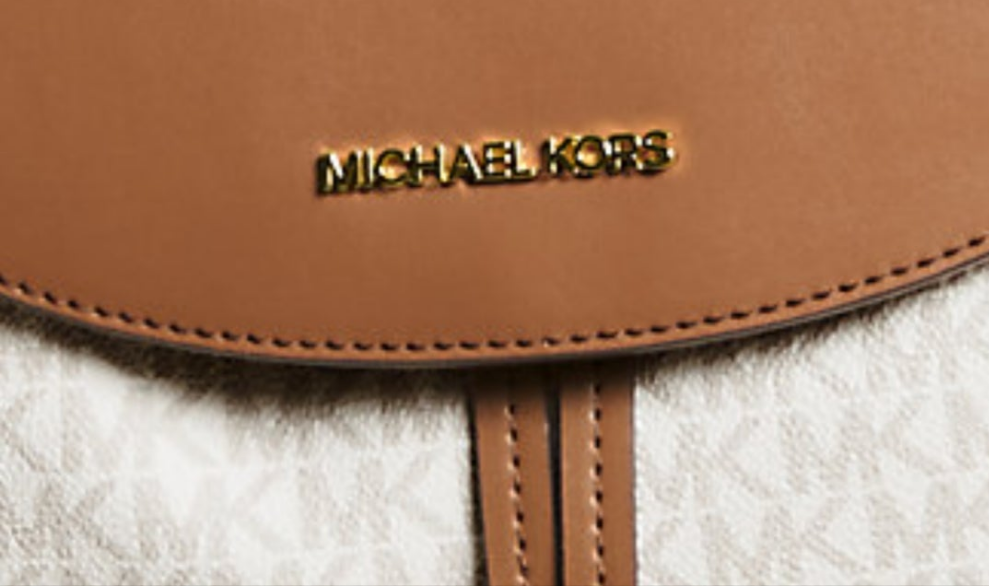 Michael Kors
Jet Set Large Logo Backpack