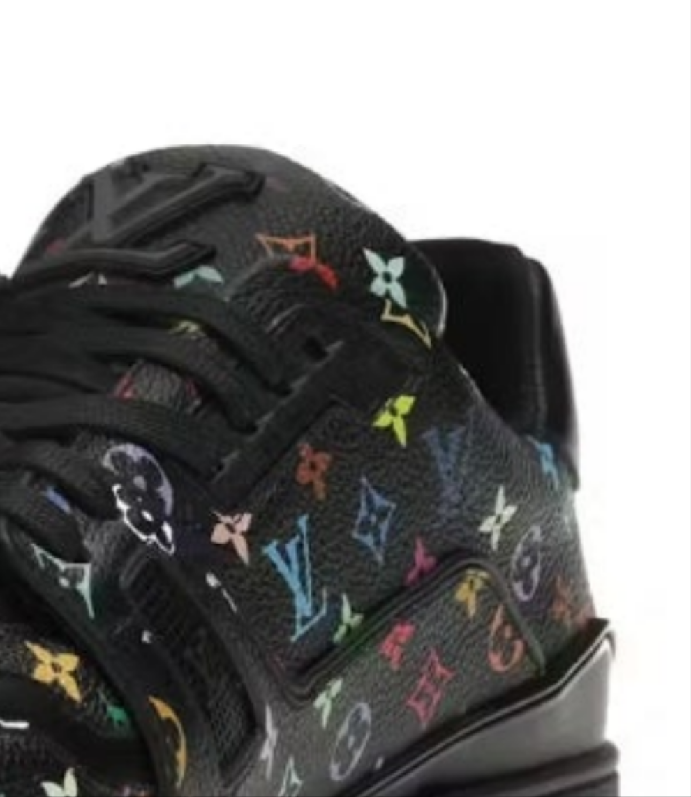Louis Vuitton LV Trainer
Takashi Murakami Black Womens