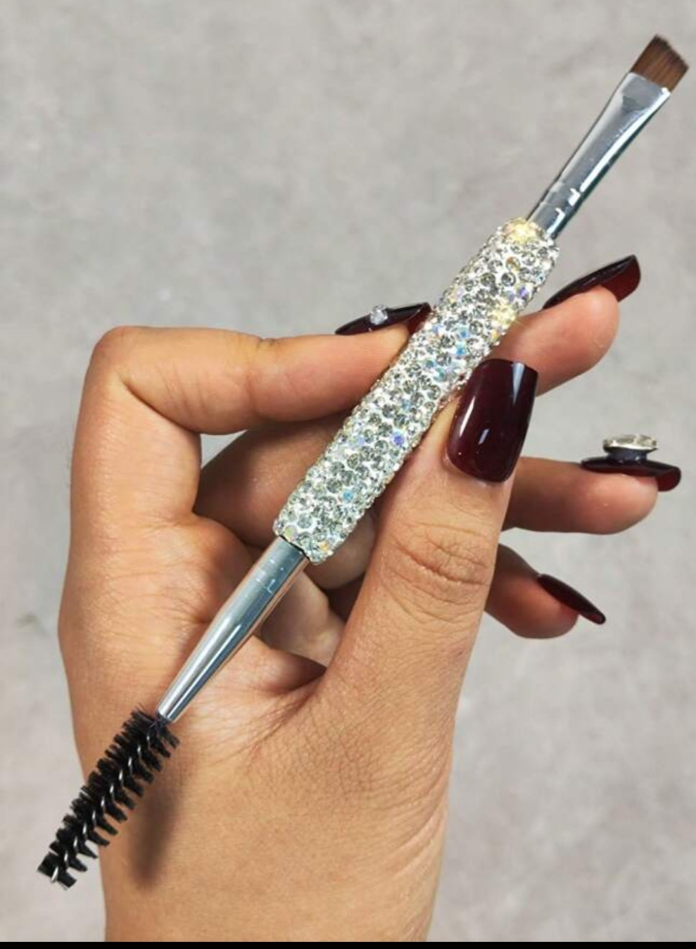 Dual-Ended Eyebrow Brush With Rhinestone Decoration, Exquisite And Portable Tool For Combining And Shaping Eyebrow And Applying Eyeliner, High-Valued Design