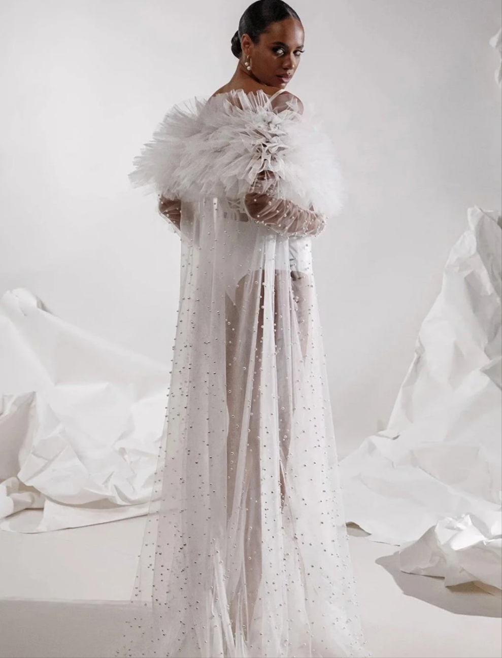 Pearls Ruffled Mesh See-Through Robe-White COCOMONEY under garments not included robe only