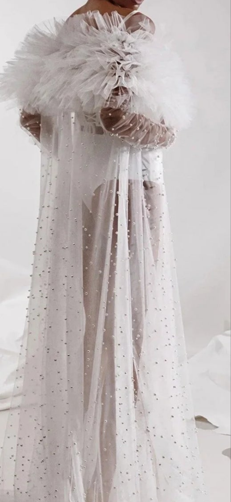 Pearls Ruffled Mesh See-Through Robe-White COCOMONEY under garments not included robe only