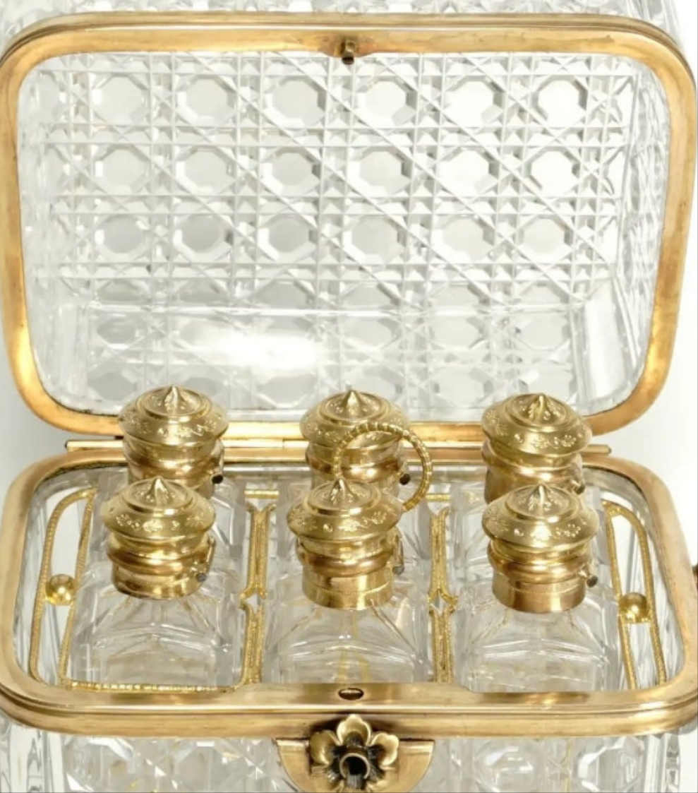 Cut Crystal Perfume Box, Casket