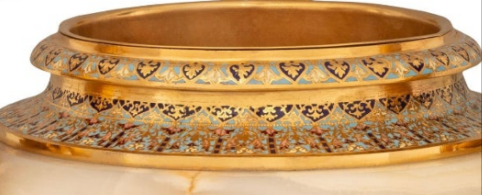 Stunning piece A French 19th century Belle Epoque period Onyx, Cloisonné and Ormolu centerpiece planter
