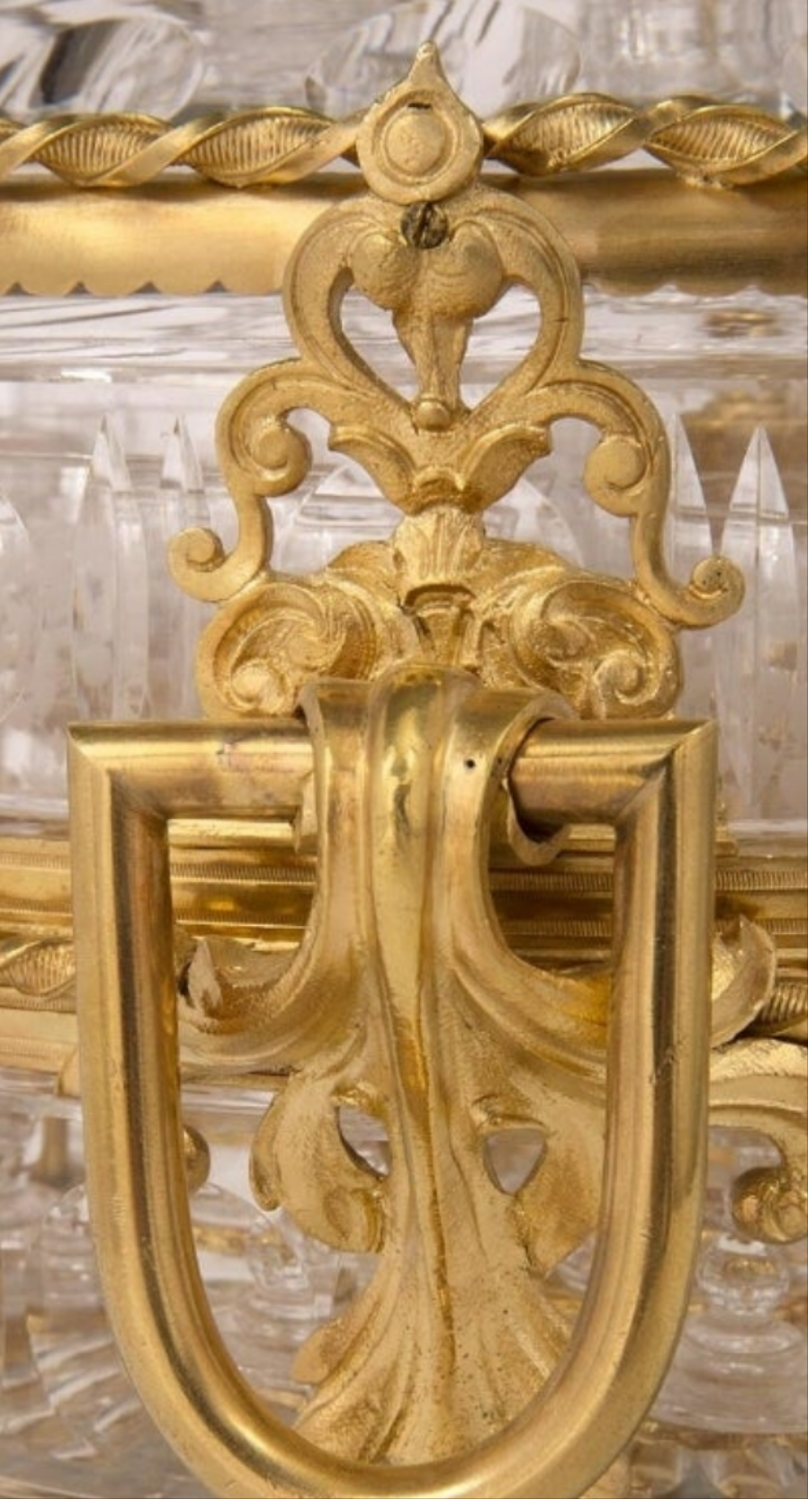 A French 19th century Belle Époque period Baccarat crystal Cave à Liqueur with glasses and decanters
