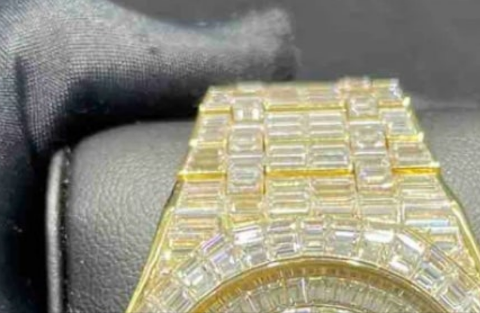 CHANDELIER ICED OUT "AP" 18K SOLID GOLD WATCH | VVS1 80 CTS T.W.