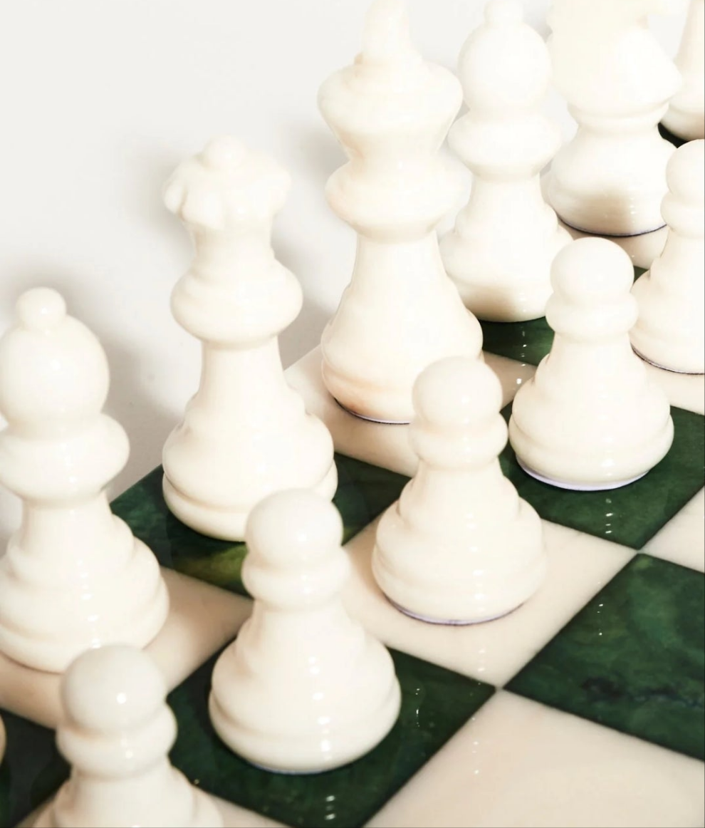 Magenta/White Large Italian Alabaster Chess Set