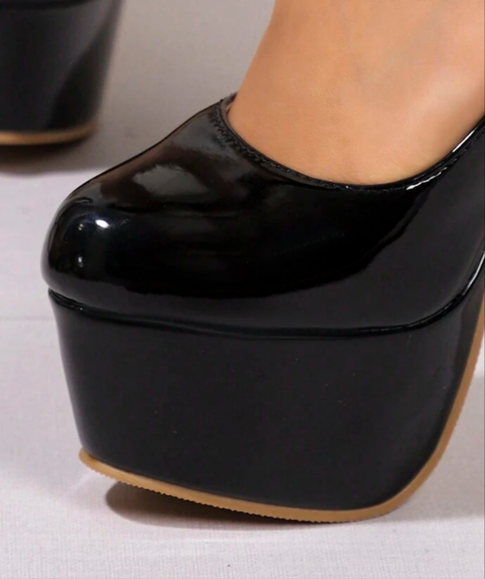 High Heel Slip-On Shoes, Fashionable Comfortable Non-Slip Hollow Design Platform Pumps