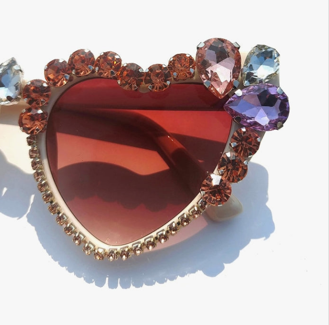 Heart shaped Rhinestone Sunglasses Women Fashion Diamond bling party Sun Glasses Crystal Shades