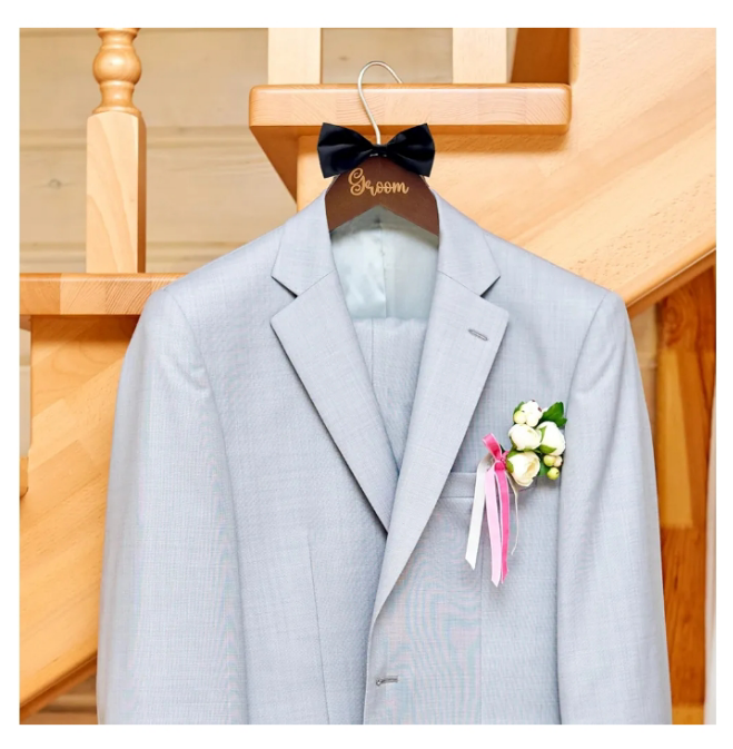 2 Pcs Bride and Groom Wedding Dress Hanger Wooden Wedding Hanger with Bow Tie Mr and Mrs Hangers Bride to Be Wedding Dress Hanger Wooden Hangers Wedding Gift Bridal Party Shower Gift
