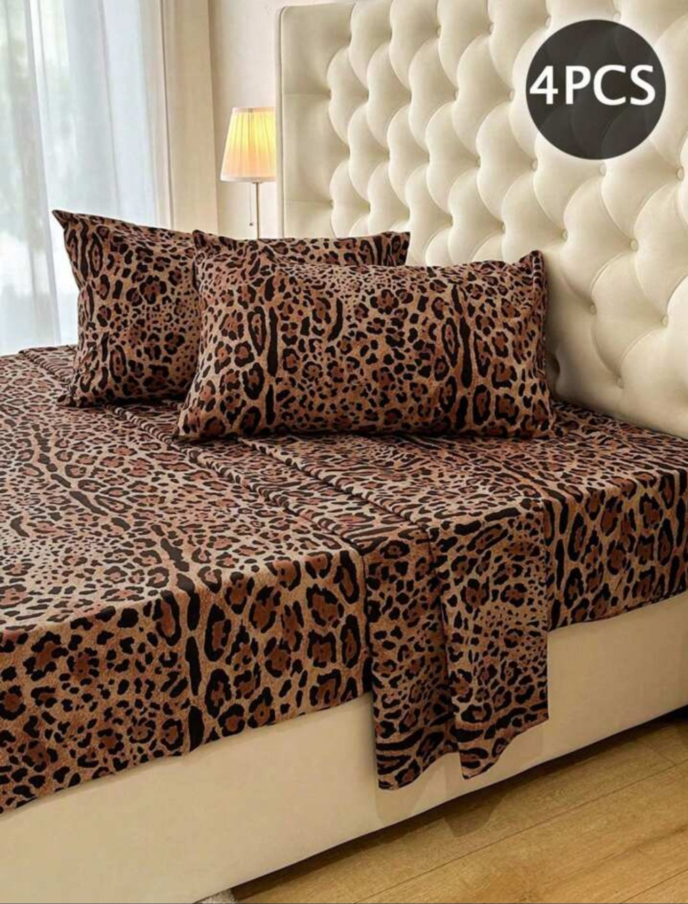 4pcs Polyester Leopard Print Bedding Set (2 Pillowcases+1 Flat Sheet+1 Fitted Sheet)