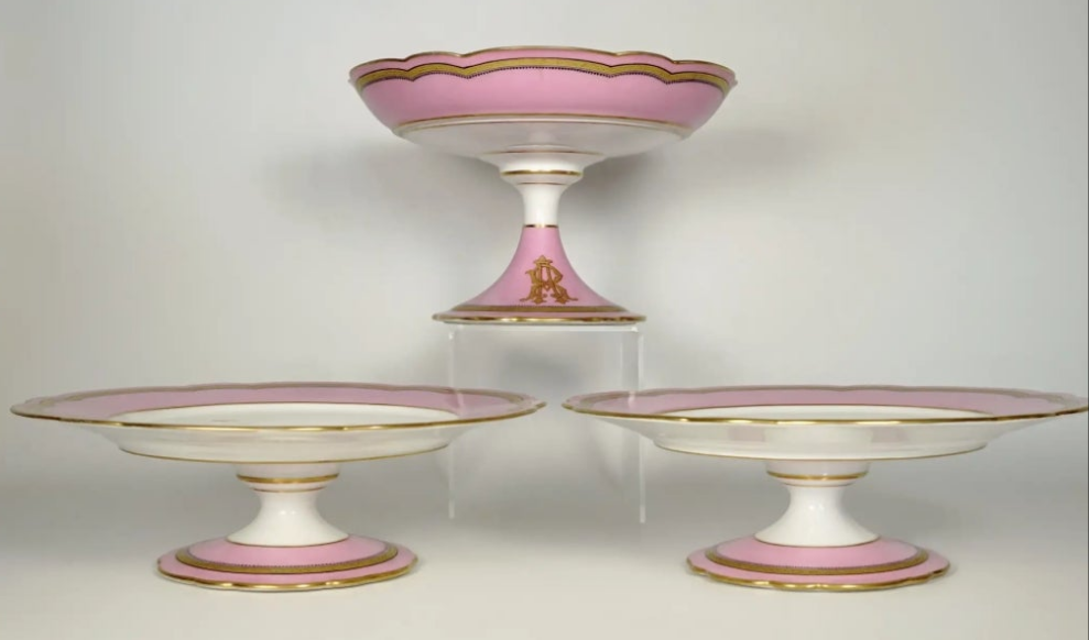 Antique French Old Paris Porcelain Pompadour Pink 15pc Dessert Service Hand Painted Gold Monogram