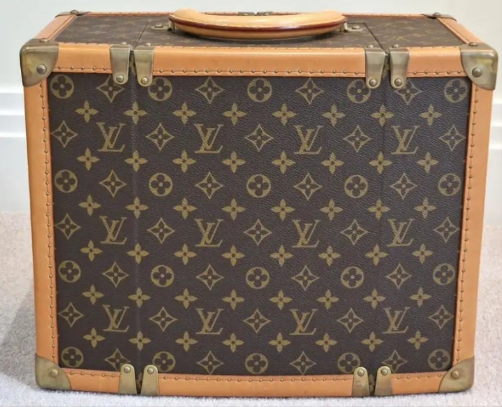 Rare Louis Vuitton Trunk Sharon Stone Case amfAR 1 Of "100 Legendary Trunks" One of the rarest LV trunks and one of the 100 Legendary Trunks as per the LV book. Comes with original papers.