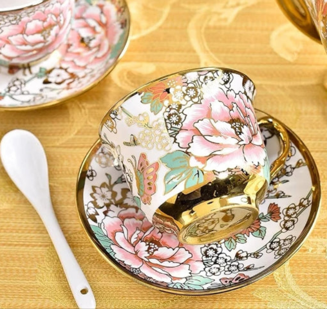 Gold Plated Red Rose Ceramic Tea Set, Vintage Tea Set with Teapot, Beautiful Tea Set Coffee Serving 6 People (red, large)