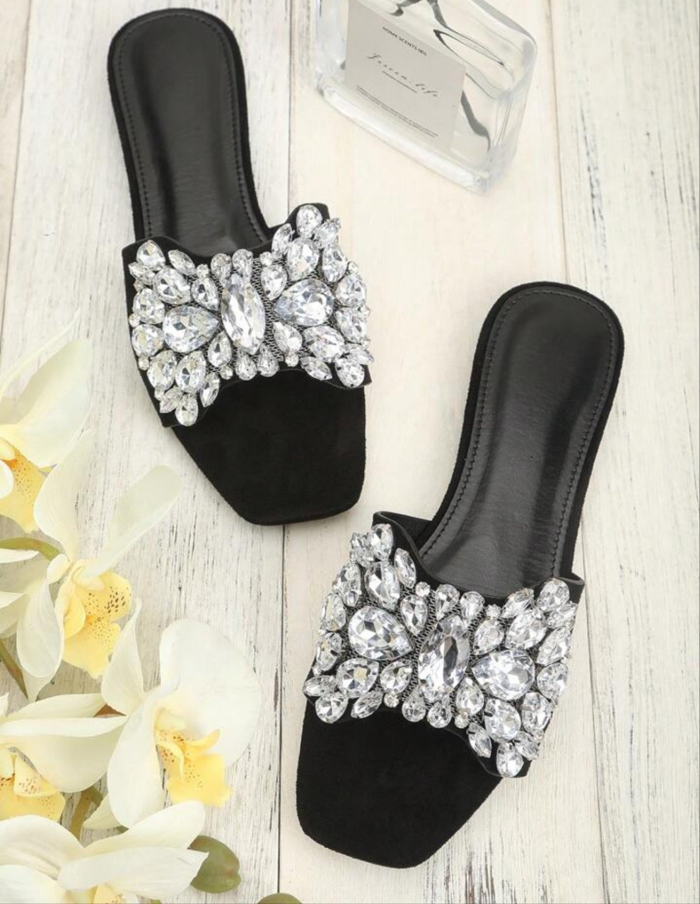 Fashionable & Elegant Rhinestone-Decor Square Toe Flat Sandals For Women