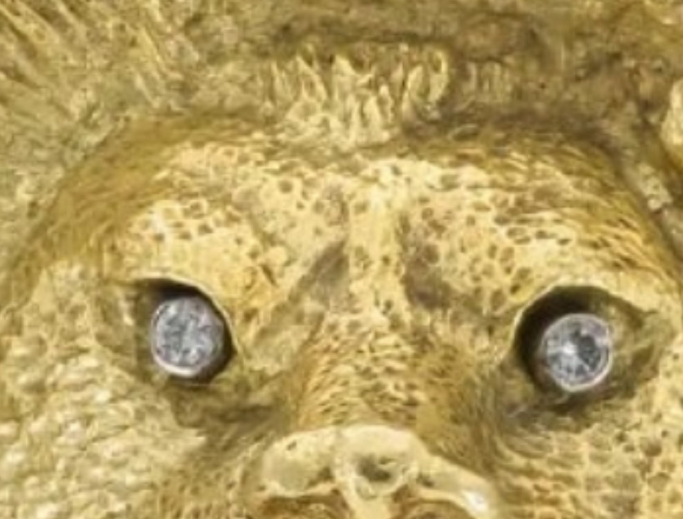 18k Gold Diamond Vintage 1970s Gold Lion Belt Buckle with Diamonds
