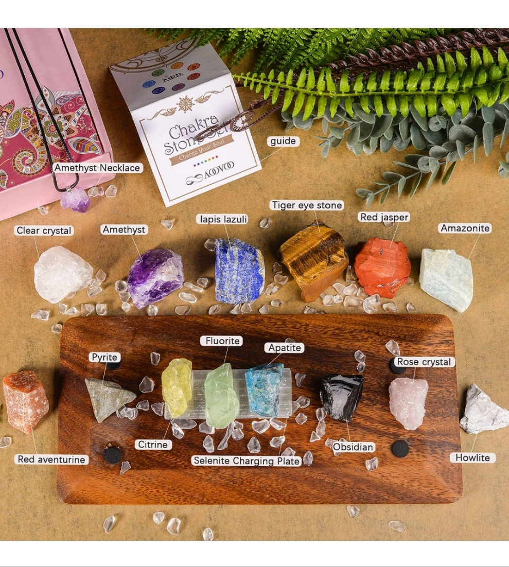 17Pcs Crystals and Healing Stones, 14Pcs Real Raw Chakra Stones Set, Selenite Charging Plate, Amethyst Necklace, Rose Quartz, Mothers Day Gifts, Gift Box, Guide for Beginners, Collection, Meditation, Yoga